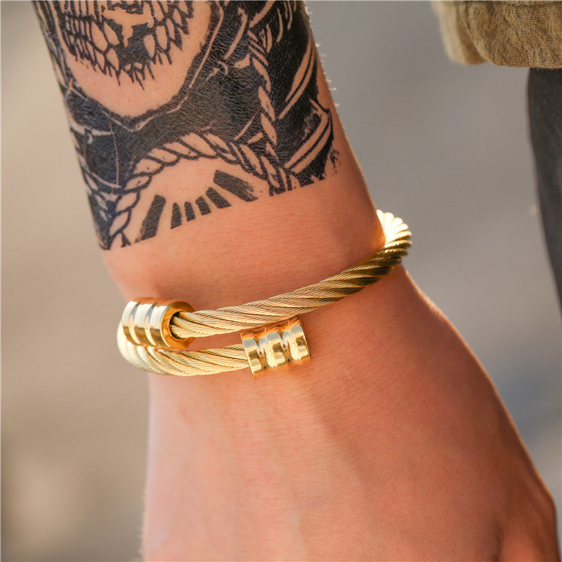 Wholesale Foreign trade sply jewelry trend retro personality stainless steel winding geometric bracelet bracelet aessories wholesale men