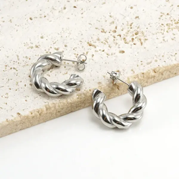 Wholesale Fashion Twist Titanium Steel Plating Ear Studs 1 Pair