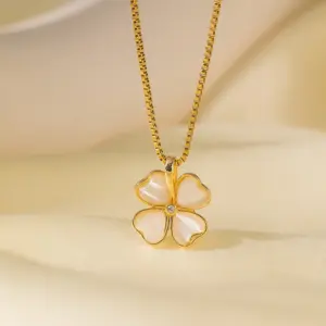 [8028] Cat's Eye Four-Leaf Flower Necklace / Gold