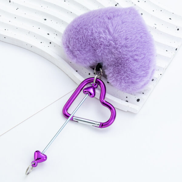 Wholesale New DIY Beaded Heart Carabiner Plush Pendant Carabiner Heart Lock Fur Ball Carabiner