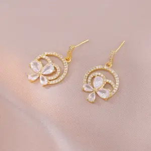 E1106 Four-leaf Flower Earrings
