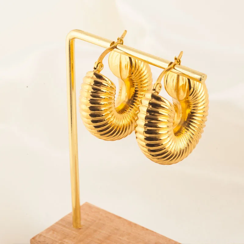 Wholesale 1 Pair Retro U Shape Plating Stainless Steel Gold Plated Earrings