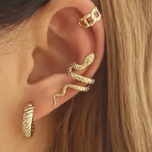 Wholesale 1 Piece Simple Style Artistic Snake 304 Stainless Steel PVD Coated Ear Cuffs
