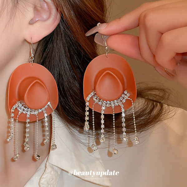 Wholesale Cowboy hat water drop diamond tassel ear hook fashion personality creative long eardrop hot girl sweet cool wind earrings