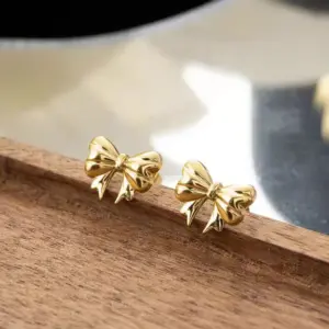 11 [Ag257] Bow Stud Earrings / Gold
