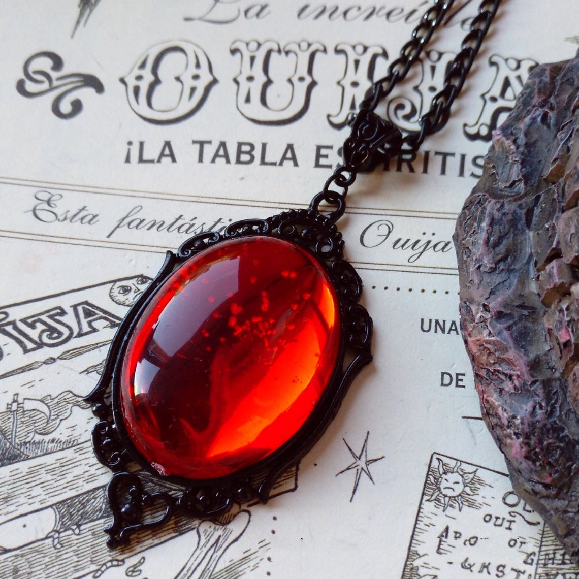 Wholesale Amazon foreign trade retro stardust gothic quartz crystal necklace factory direct
