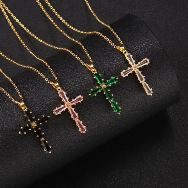 Wholesale Elegant Lady Cross Copper Plating Inlay Zircon Pendant Necklace