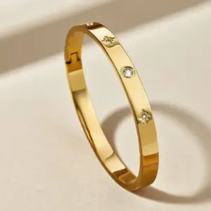 39B-D-5 Golden Eight-Pointed Star Inlaid Diamond Bracelet