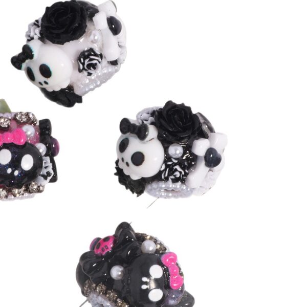 Wholesale The Latest Halloween Ghost Skull Straight Hole Loose Beads DIY Mobile Phone Chain Key Chain Bag Chain Jewelry Accessories