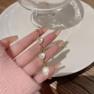 S352 Gold