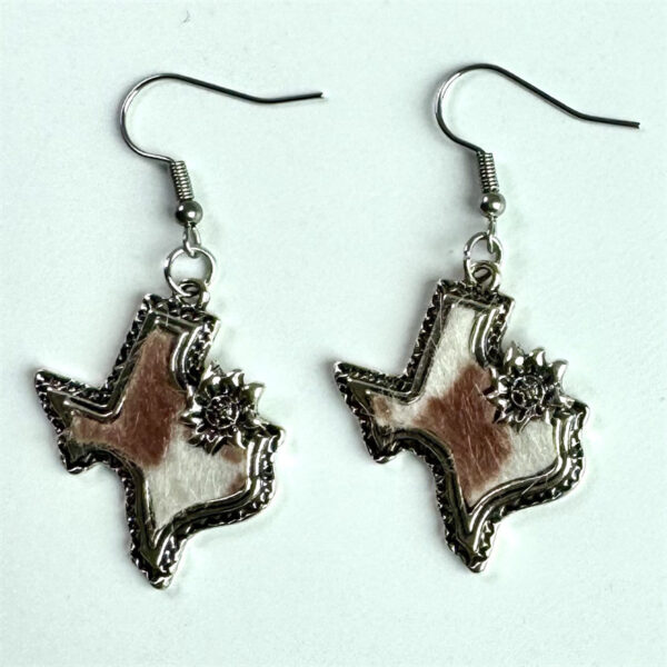 Wholesale Western cowboy design map-shaped earrings