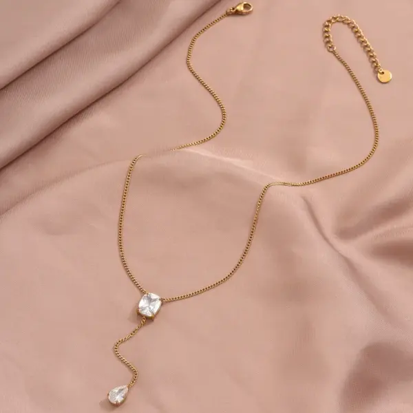 Wholesale PVD Coated Real Gold Plated 14K Round 304 Stainless Steel IG Style Elegant Simple Waterproof Non Tarnish Pendant Necklace