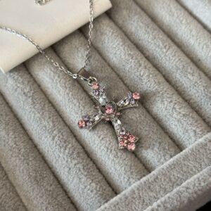 Wholesale Sweet Cool Style Spice Girl Cross Necklace Female Heavy Industry Diamond-encrusted Gothic European and American Style Y2K Necklace Design Clavicle Chain