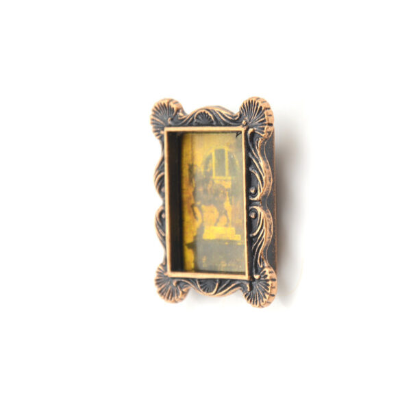 Wholesale 1:12 Dollhouse diy cottage mini furniture scene model accessories golden oil painting photo frame Portrait Group