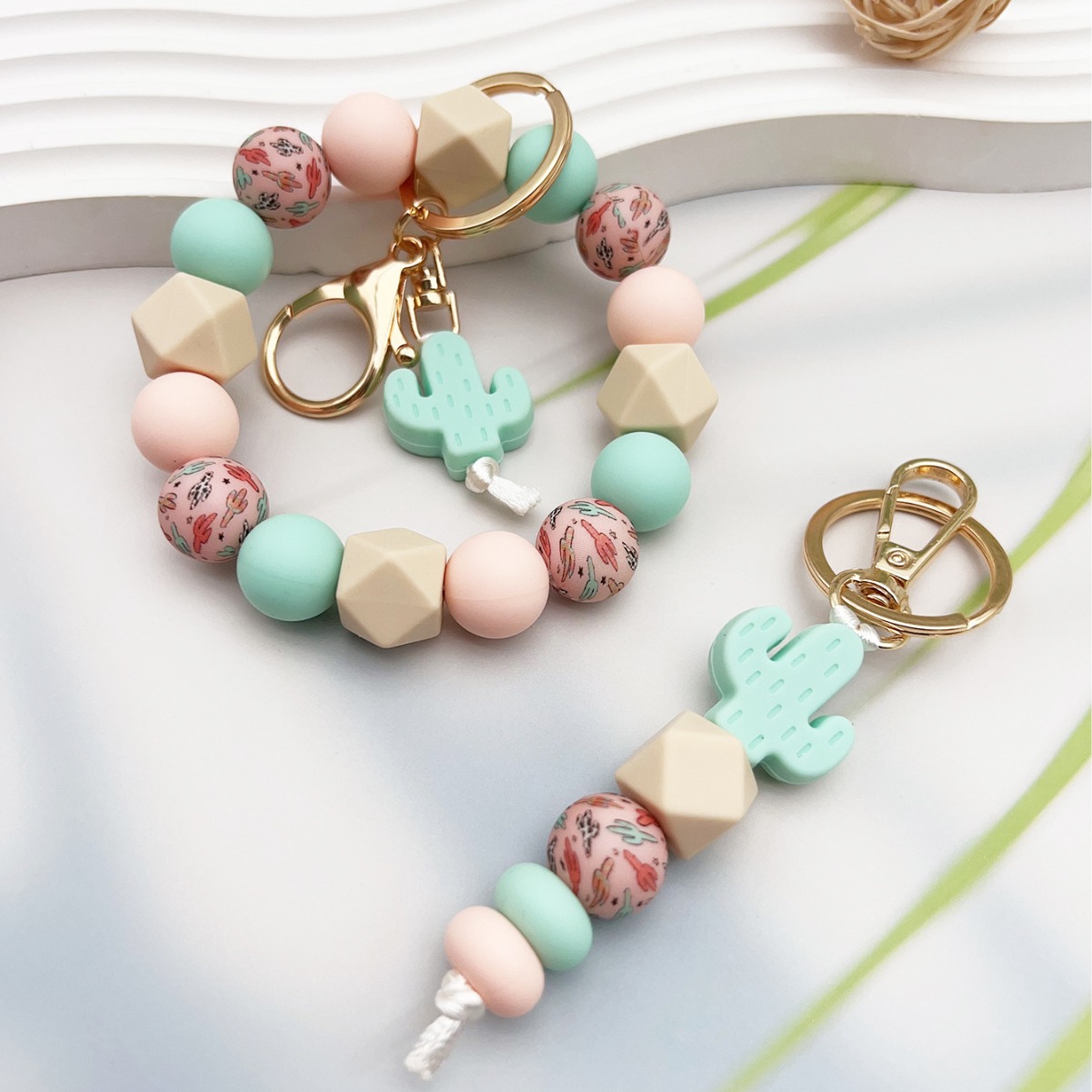 Wholesale Silicone Cactus Printed Silicone Beads Beaded Keychain Bag Key