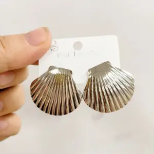 Steel Color Earrings 055 / 18k
