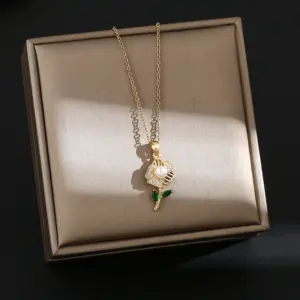 8272-Golden / Green