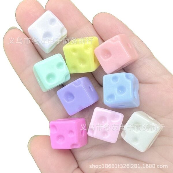 oly-a7556f686070faff4057e6bf76a414e3 Wholesale Creamy solid colored cheese square straight hole bead