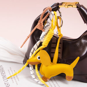 Type a dachshund chocolate + bear silicone rope + miu style lanyard - yellow