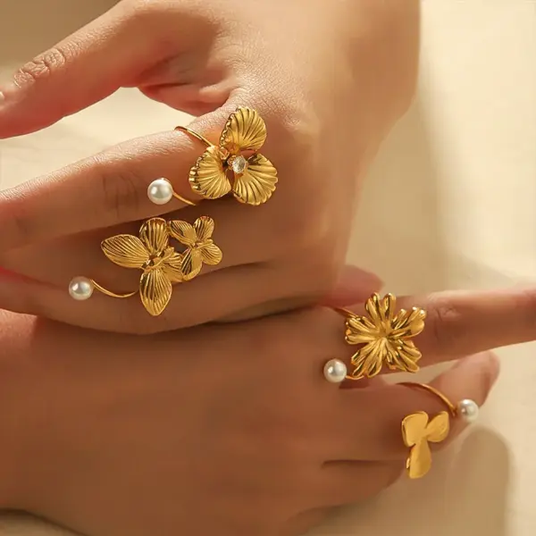 PVD Coated Real Gold Plated 18K Gold Leaf Flower Butterfly 304 Stainless Steel Vintage Style French Style Waterproof Non Tarnish Open Rings