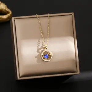 8295-Blue Loving Heart