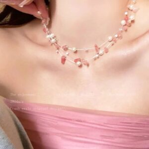 Multi-layered white and pink pearl necklace