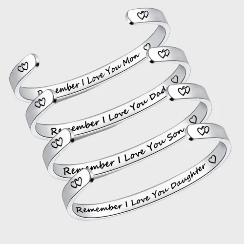Wholesale Fashion C Shape Letter Stainless Steel Bangle