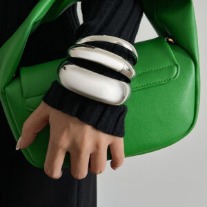 03 white k 5553 / Iron material