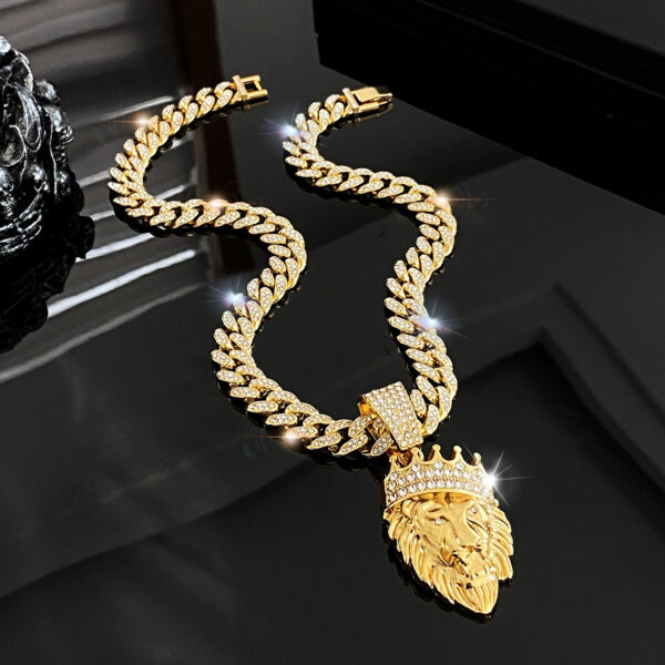 Wholesale Crown Lion Head Alloy Pendant Hip Hop Full Diamond Cuban Chain