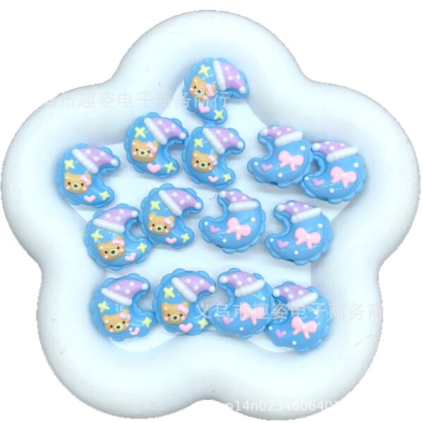 Wholesale Moon-shaped beaded pillow