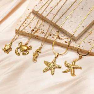 Wholesale Jewelry Glam Luxurious Classic Style Tortoise Starfish Crab 304 Stainless Steel Titanium Steel Cable Chain Snake Chain Pendant Necklace