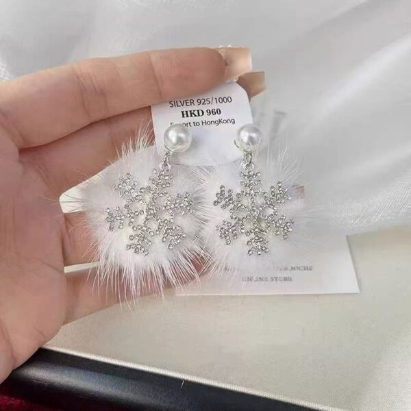 Wholesale Christmas element zircon pearl exaggerated snowflake earrings