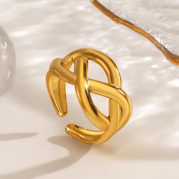 Wholesale Ion Plating (IP) 18K Gold Plated Lines 304 Stainless Steel Simple Style IG Style Waterproof Non Tarnish Open Rings