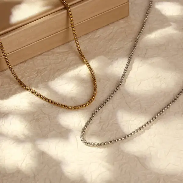 Wholesale 304 Stainless Steel Solid Color Electroplated 18K Real Gold Plated Simple Style Streetwear Waterproof Non Tarnish Plating Necklace