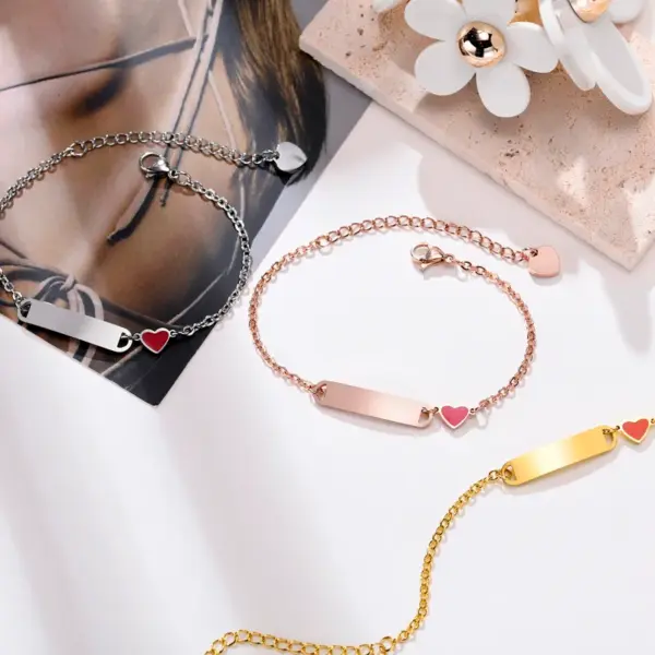 Wholesale PVD Coated Gold Plated Heart Shape Rectangle Stainless Steel Simple Style Waterproof Non Tarnish 201 Stainless Steel Bracelets