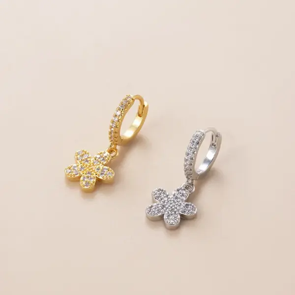 Wholesale Fashion Water Droplets Heart Shape Copper Plating Inlay Zircon Ear Studs 1 Piece