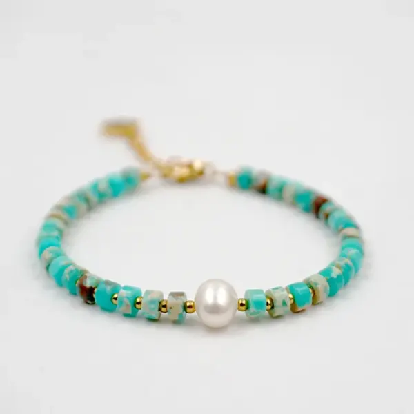 Wholesale Modern Style Classic Style Round Freshwater Pearl Stone Ferroalloy Electroplating Vacuum Plating Gold Plated Colour Bracelets In Bulk