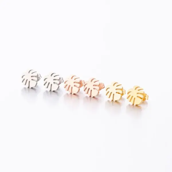 PVD Coated Real Gold Plated Geometric Snowflake Stainless Steel Simple Style Waterproof Non Tarnish Ear Studs