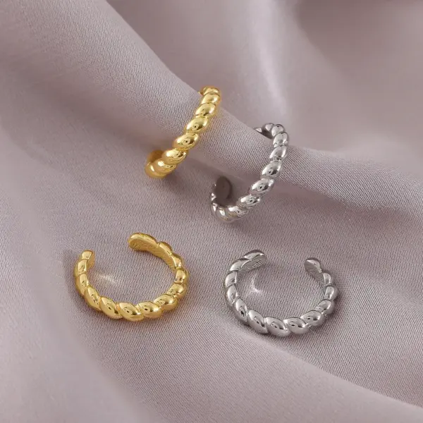 Wholesale 1 Pair Simple Style Solid Color Cool Style C Shape Copper 18K Gold Plated Gold Plated Ear Cuffs
