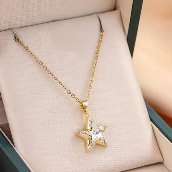Wholesale Long-Lasting Plated Real Gold Plated 18K Gold Star 316 Stainless Steel Copper Cute Queen Bridal Waterproof Non Tarnish 316 Stainless Steel Pendant Necklace