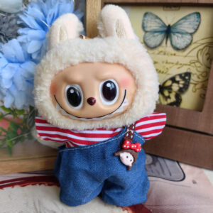 LBB-53 Red and Blue Off-Shoulder Overalls Set / Labubu is wearable in its first, second, and third generations.