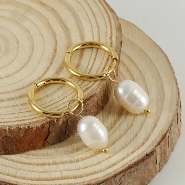 Wholesale Retro Geometric Stainless Steel Pearl Earrings 1 Pair