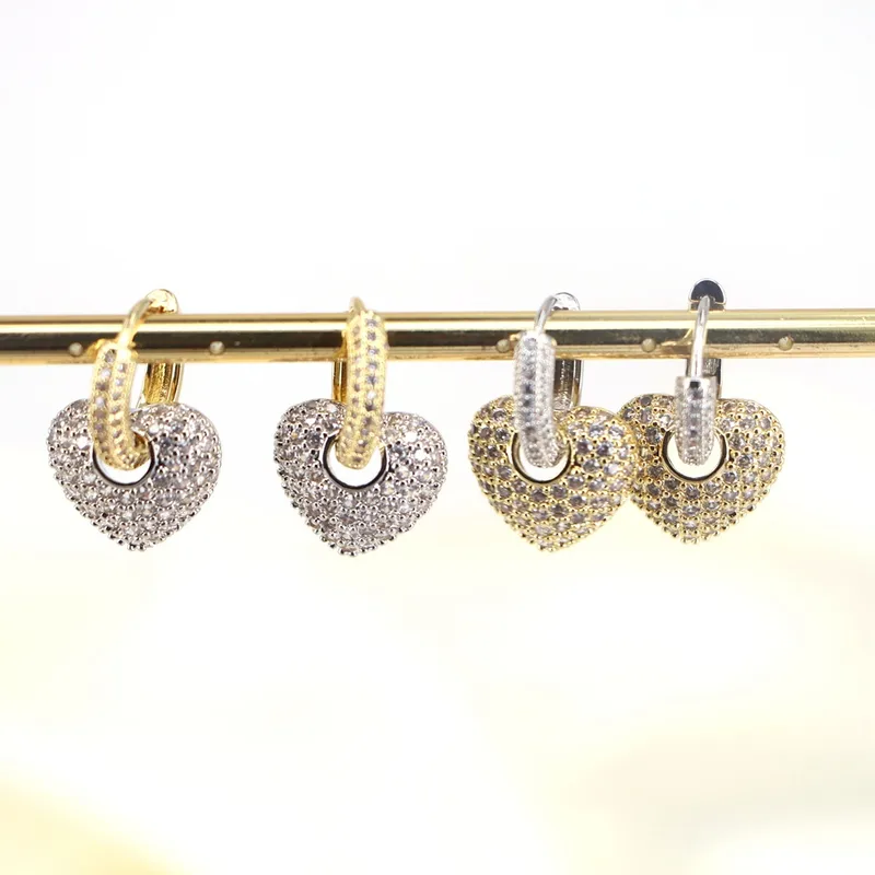 Wholesale Luxurious Fashion Simple Style Heart Copper Artificial Gemstones Earrings