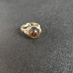 Yellow tiger-stone / Adjustable Opening