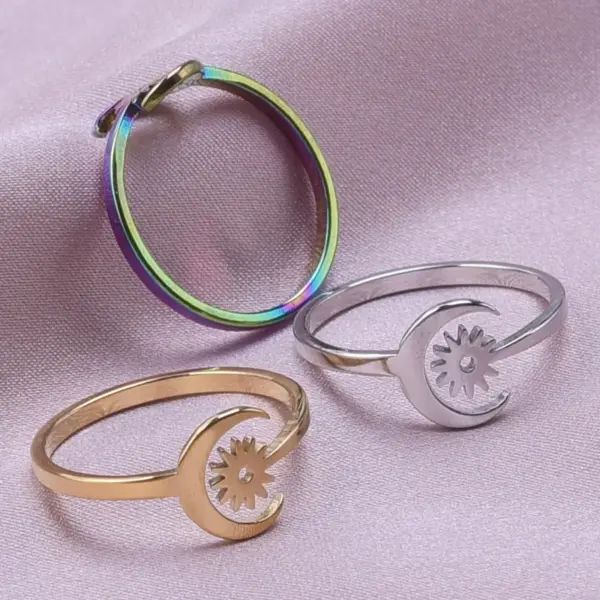 Wholesale PVD Coated Real Gold Plated 18K Gold Sun 304 Stainless Steel Simple Style Waterproof Non Tarnish Rings