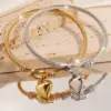 Wholesale Ion Plating (IP) Real Gold Plated Heart Shape 304 Stainless Steel Simple Style Waterproof Non Tarnish 304 Stainless Steel Bangle