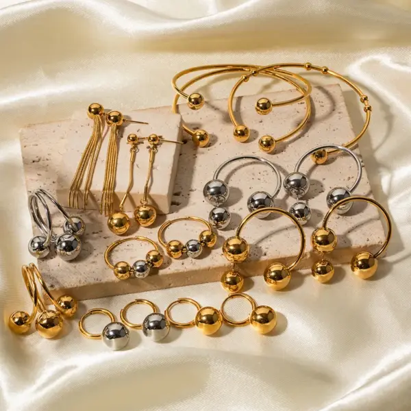Wholesale 304 Stainless Steel Geometric PVD Coated 18K Real Gold Plated Real Gold Plated Casual Classic Style Waterproof Non Tarnish Plating Gold Rings Earrings Necklace