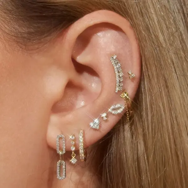 Wholesale Fashion Full Diamond Screw Ball Zircon Lip Print Heart-shaped Pierced Earrings Women's Style Geometric Pattern Personality Craft Earrings