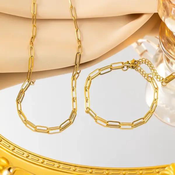 Wholesale Jewelry Basic Simple Style Geometric Titanium Steel Plating Necklace