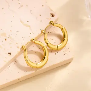 EH0116 Earrings / Gold